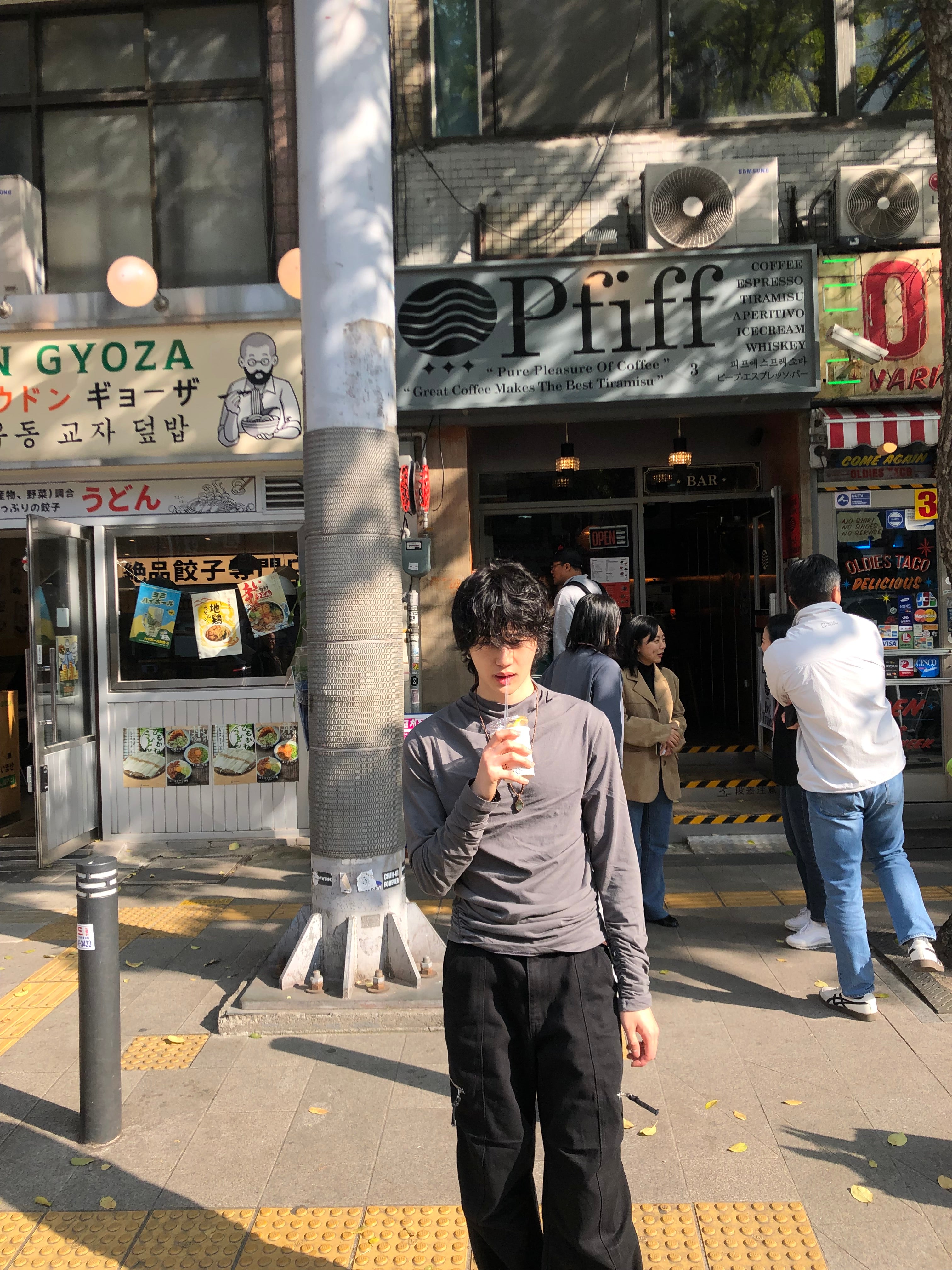 Soft Shirring Long Sleeve Top