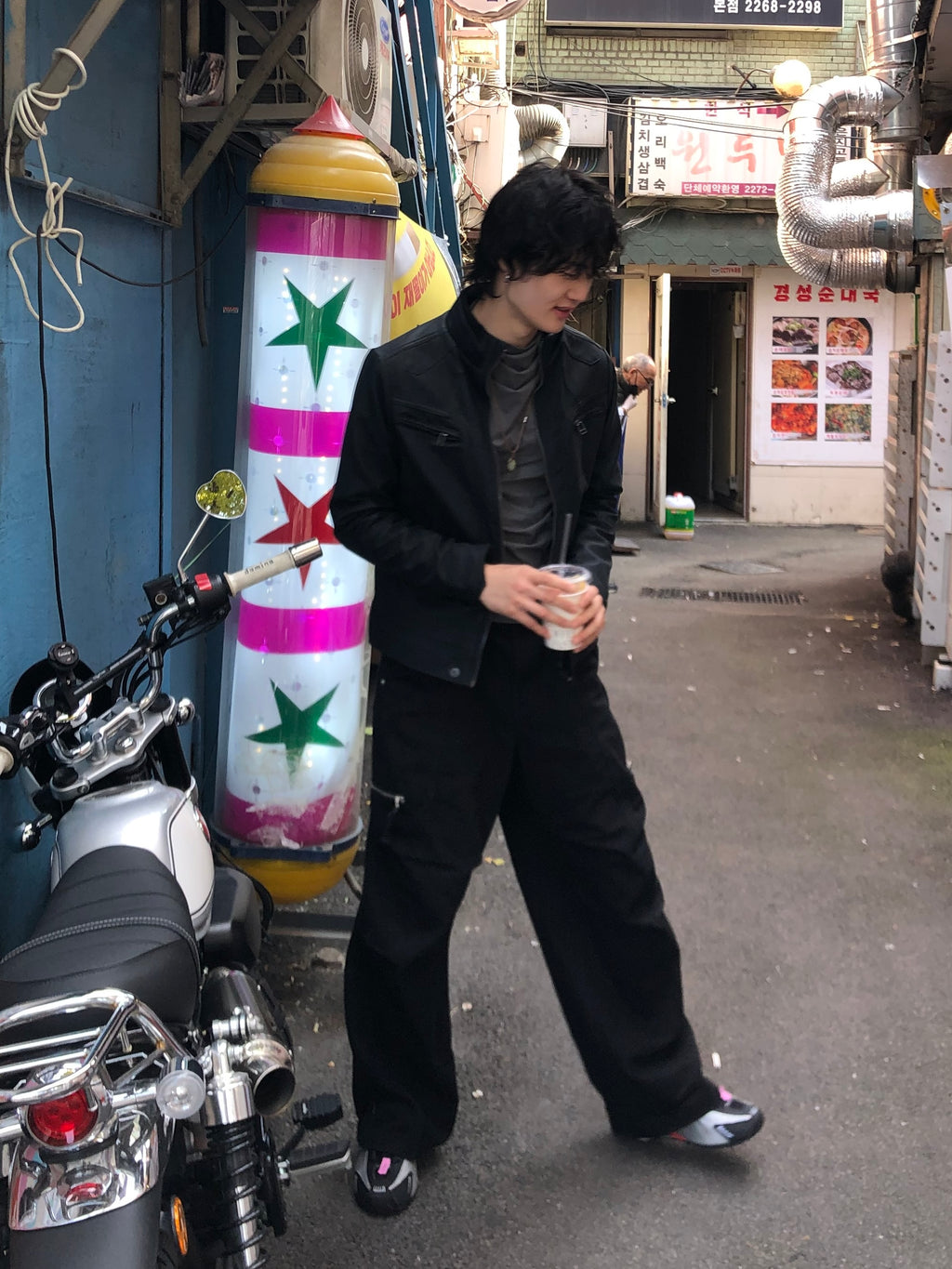 Y2k began leather biker jacket