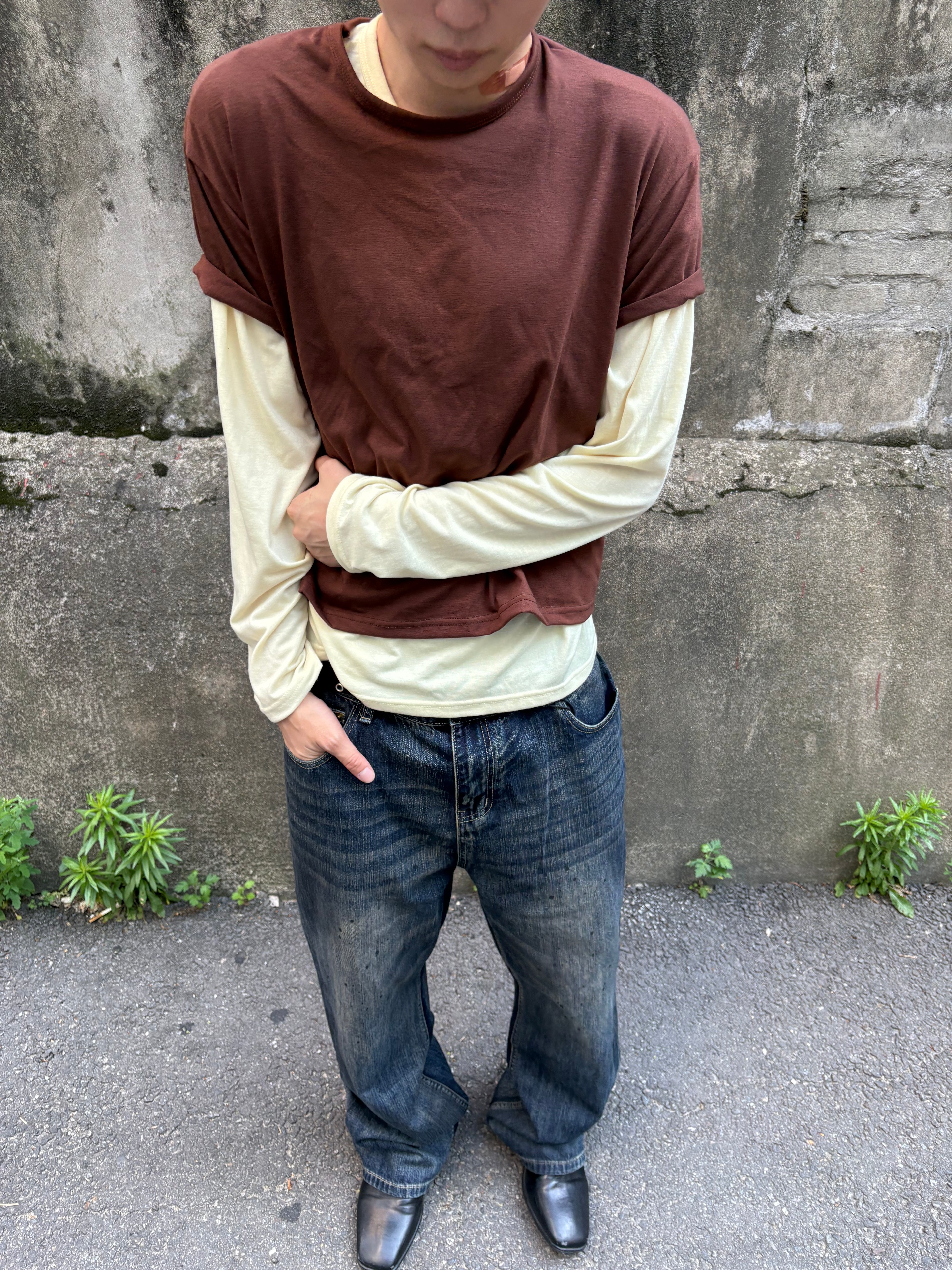 Oil-Wash Semi-Flare Jeans