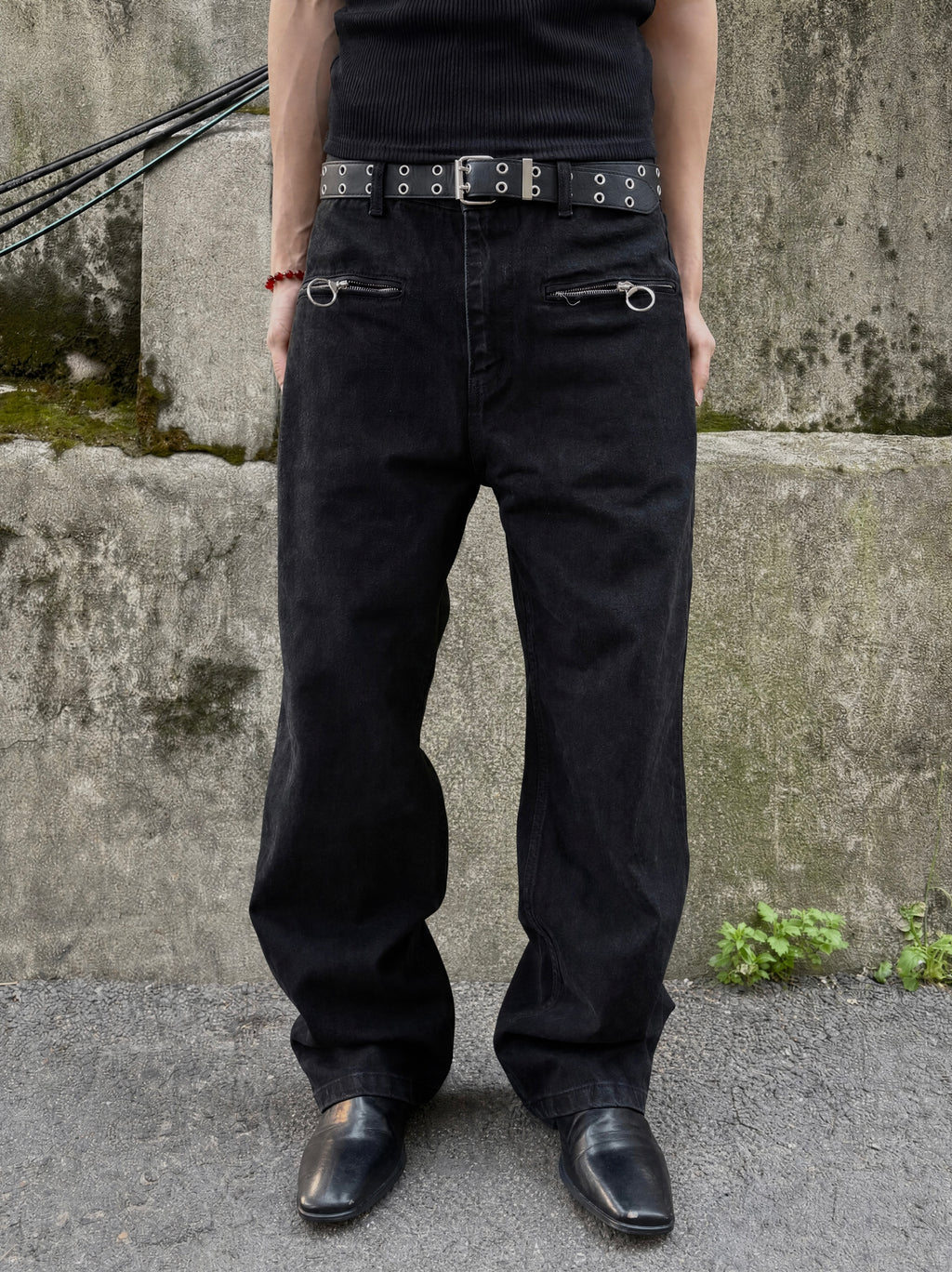 Ring-Zip Black Wide Denim Pants
