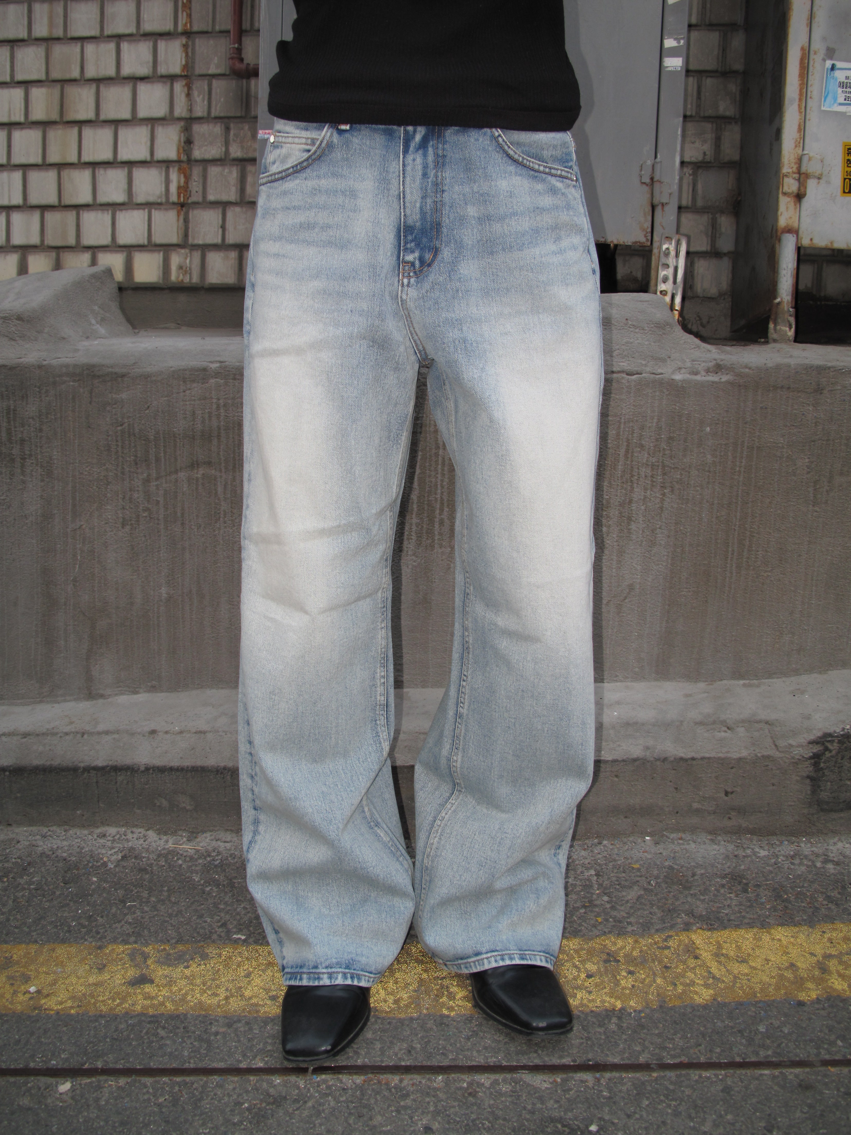 Milk Light-Wash Wide Denim Pants