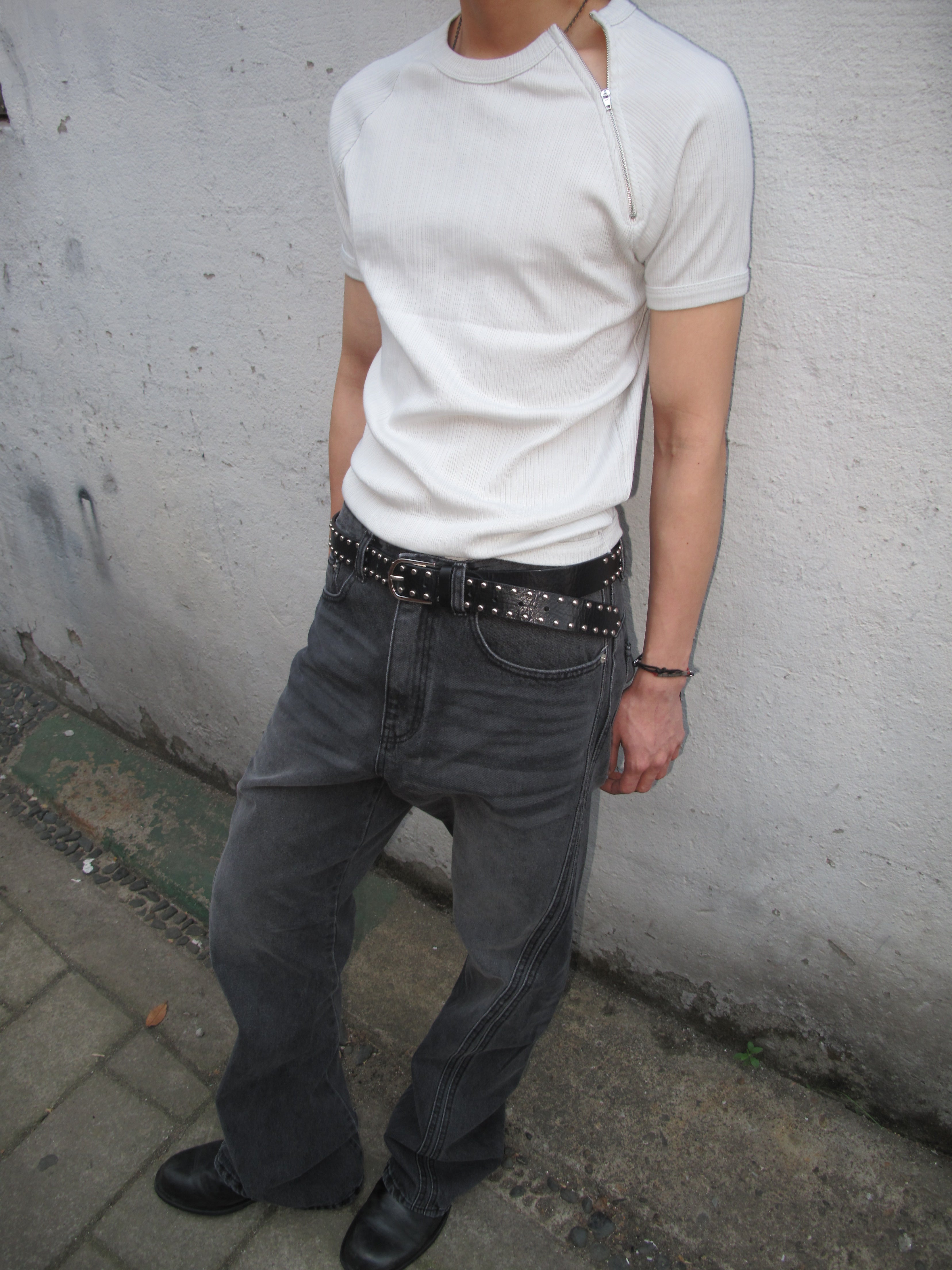 Side-Zip Ribbed Short Sleeve Knit Top