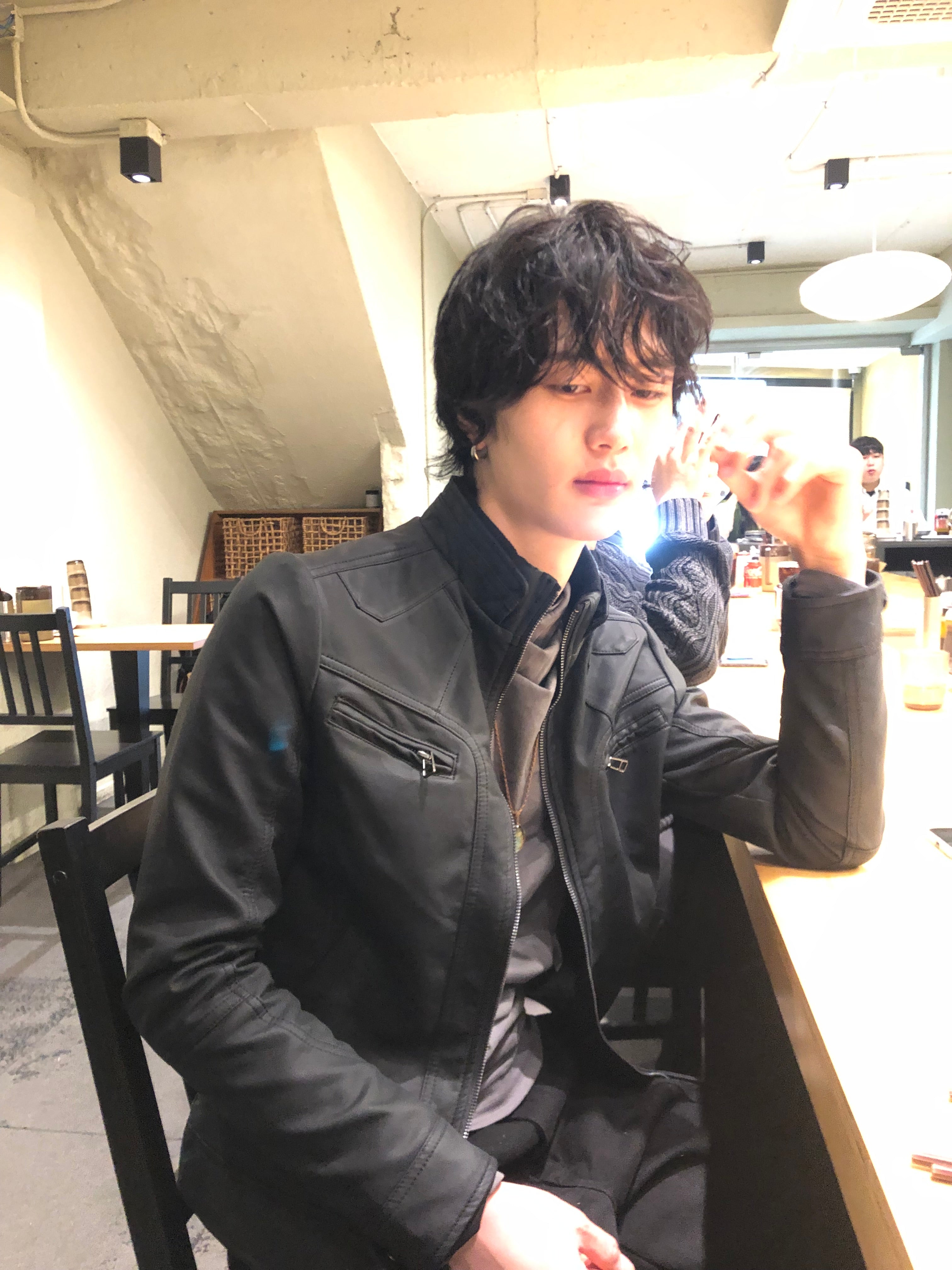 Y2k began leather biker jacket