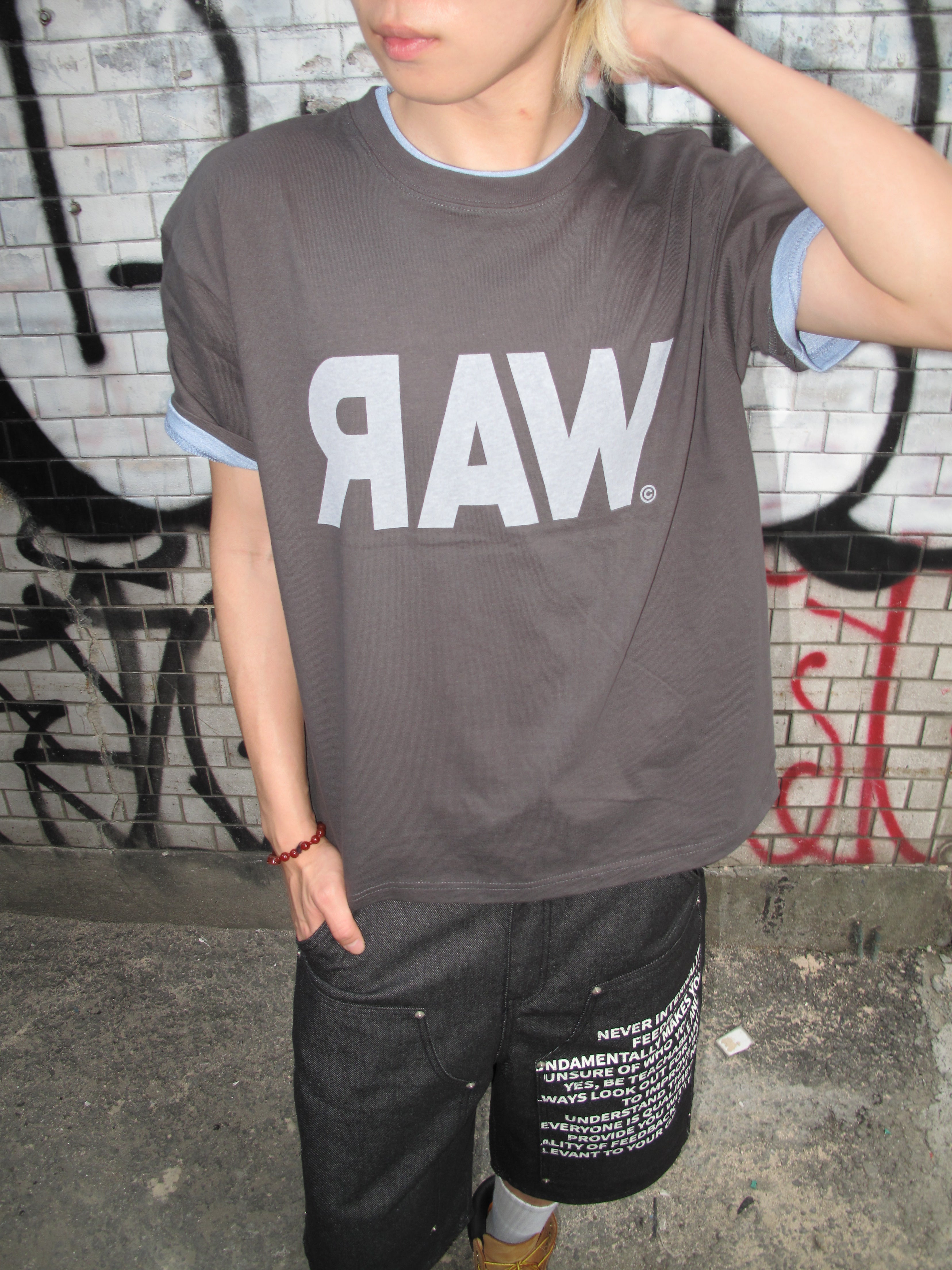 Bio-Washed Semi-Crop Graphic T-Shirt