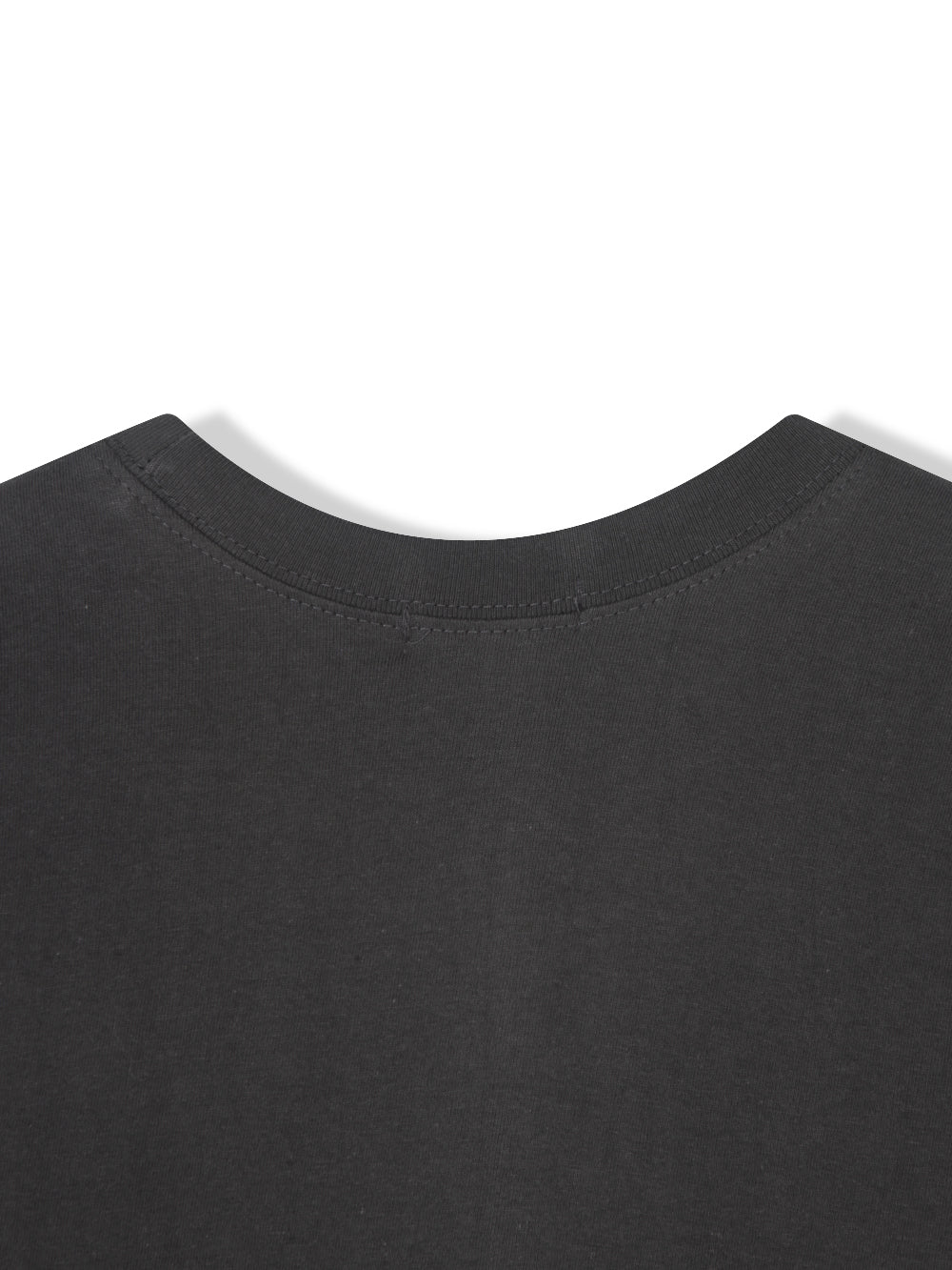 001 Crack Graphic Semi-Crop T-Shirt