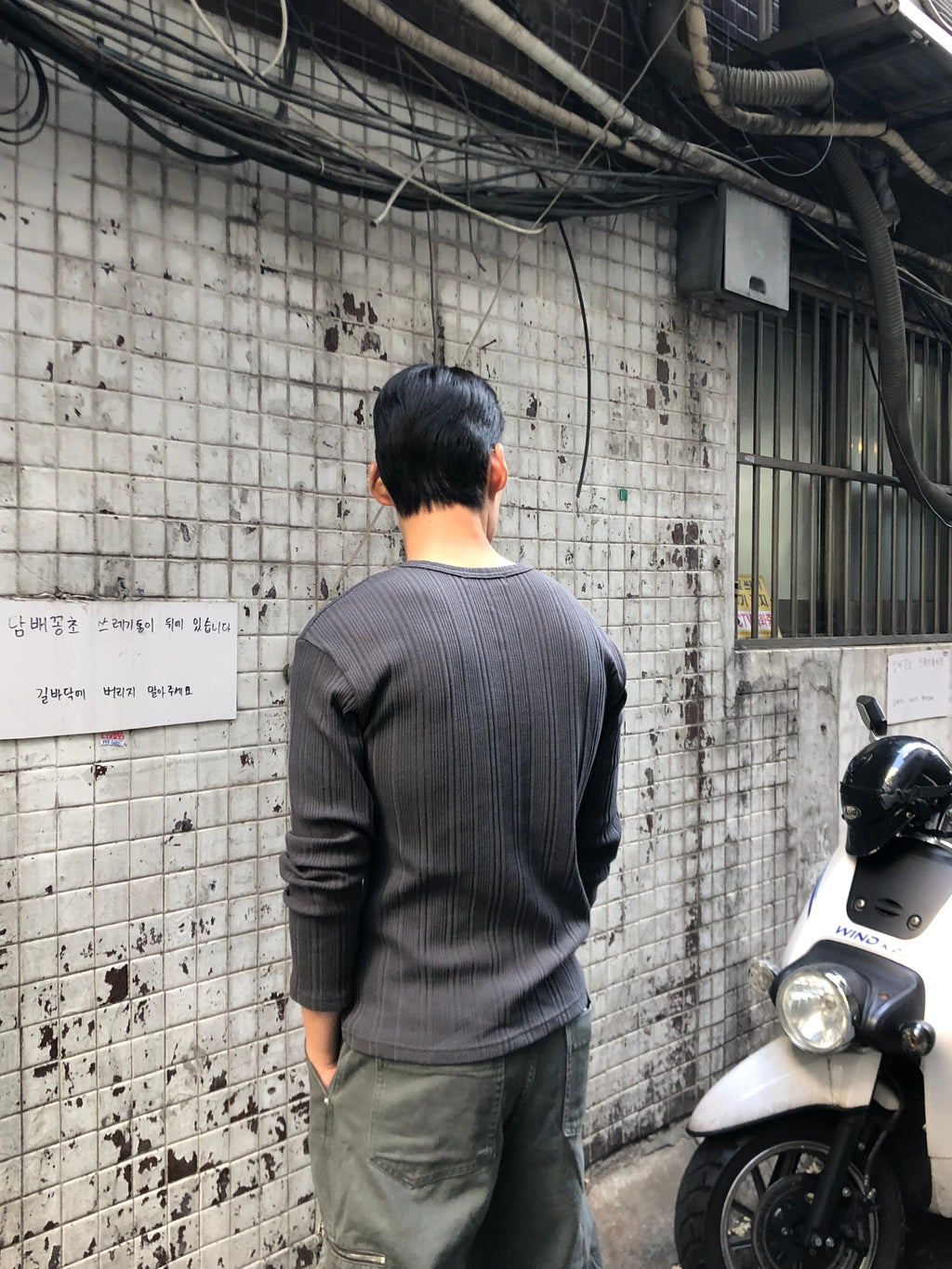 Slim Rib-Knit Henley Top(Gray)