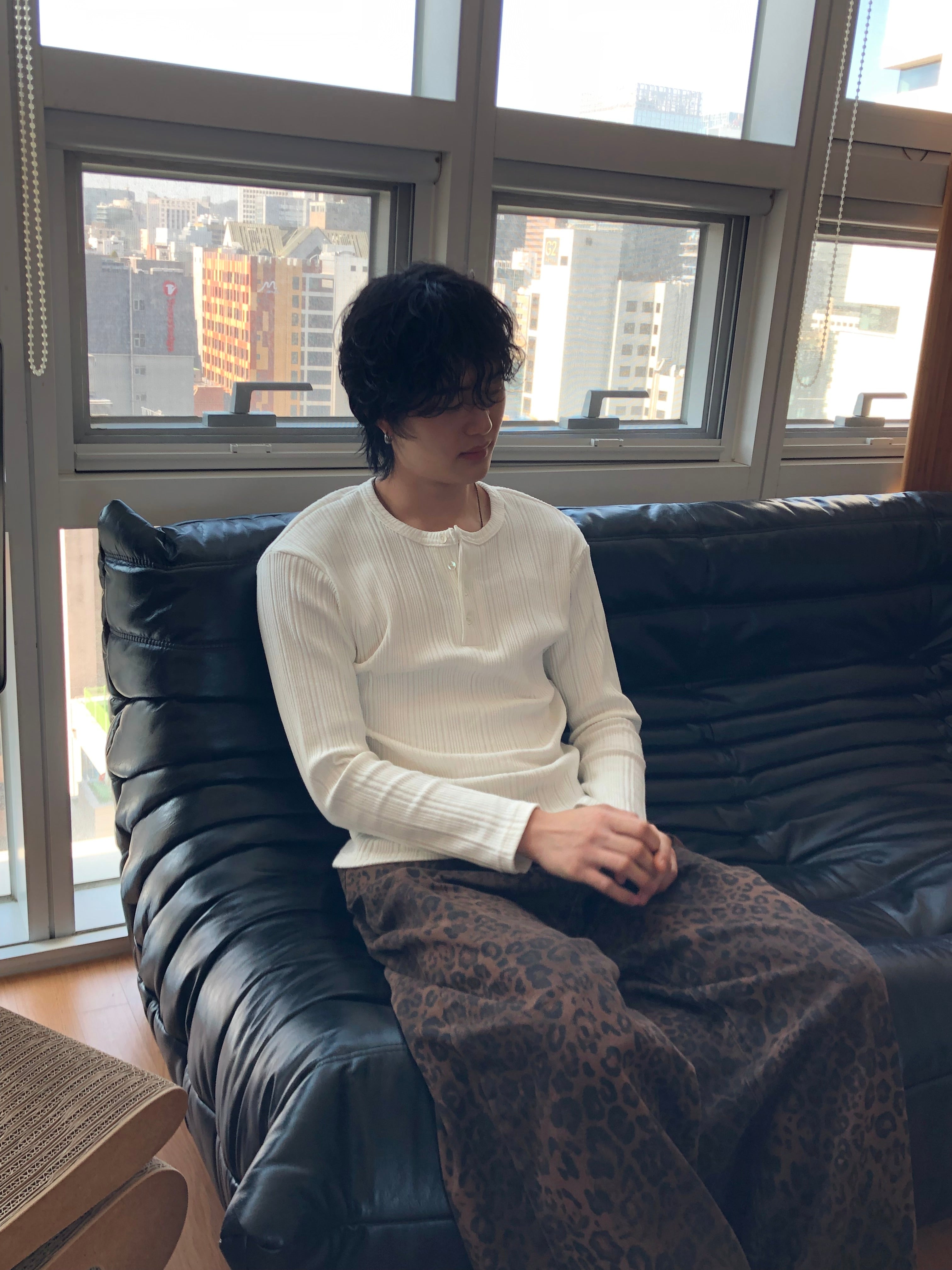 Slim Rib-Knit Henley Top(White)