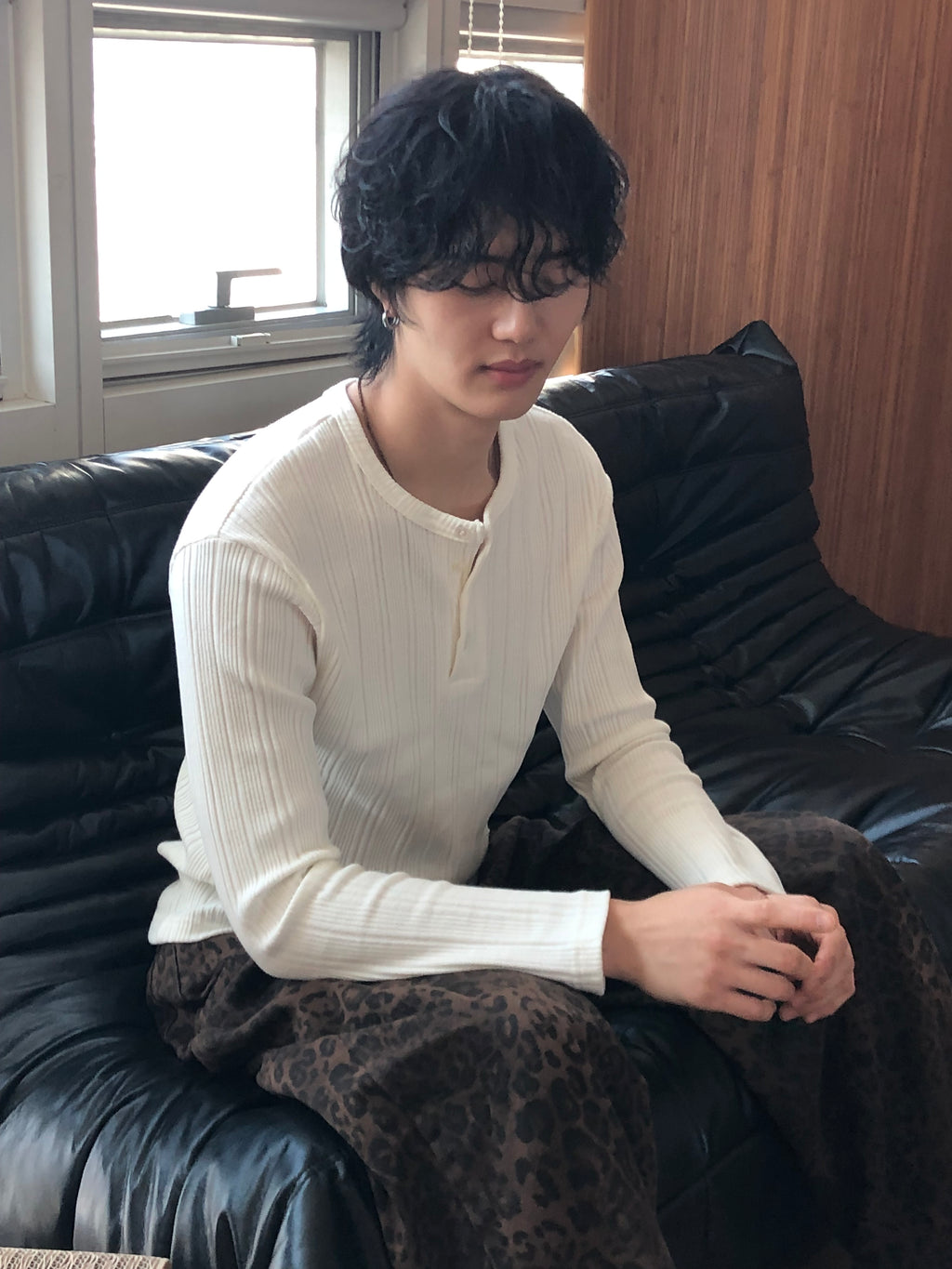 Slim Rib-Knit Henley Top(White)