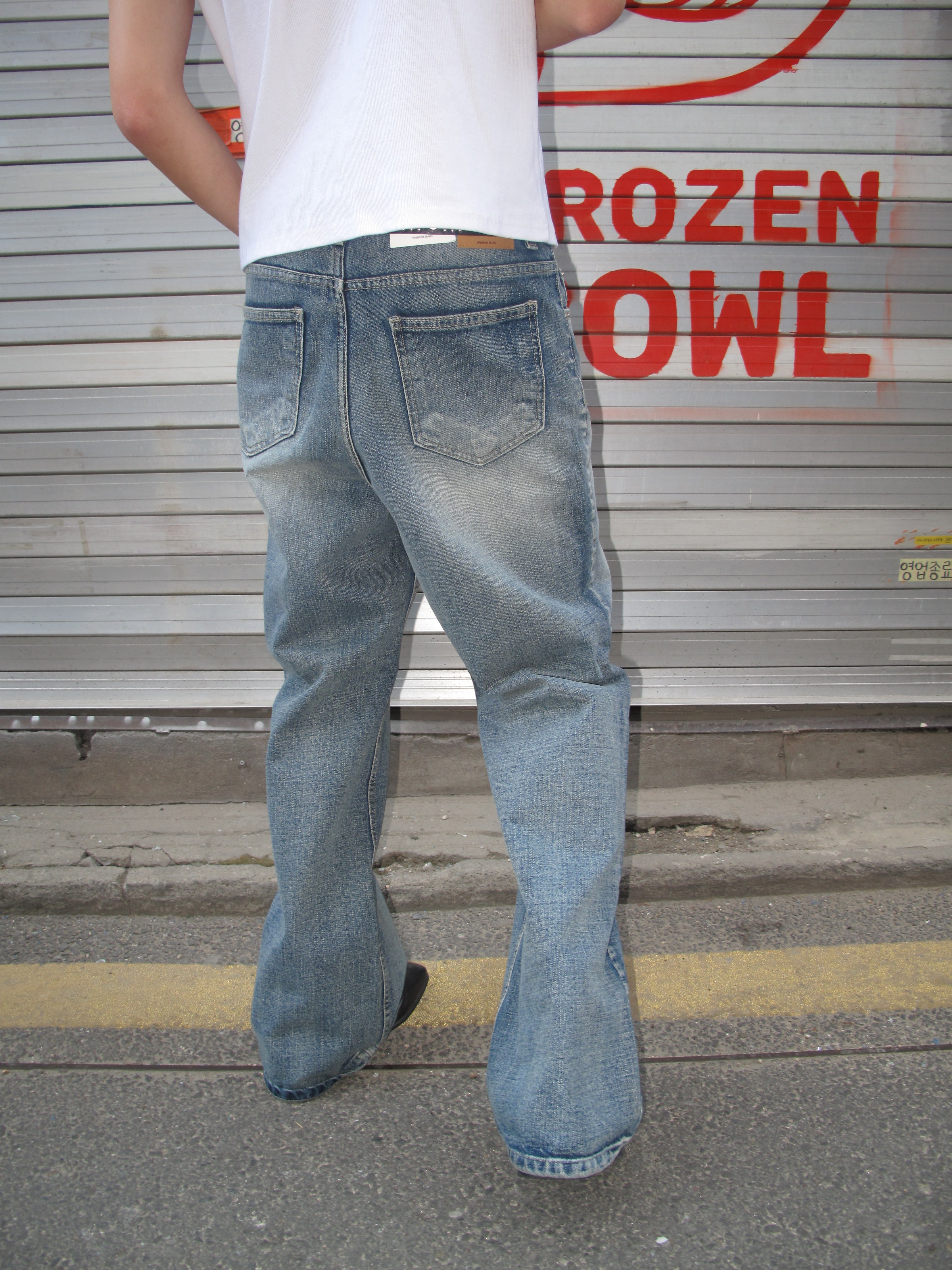 Brushed Mid-Wash Flare Denim Pants