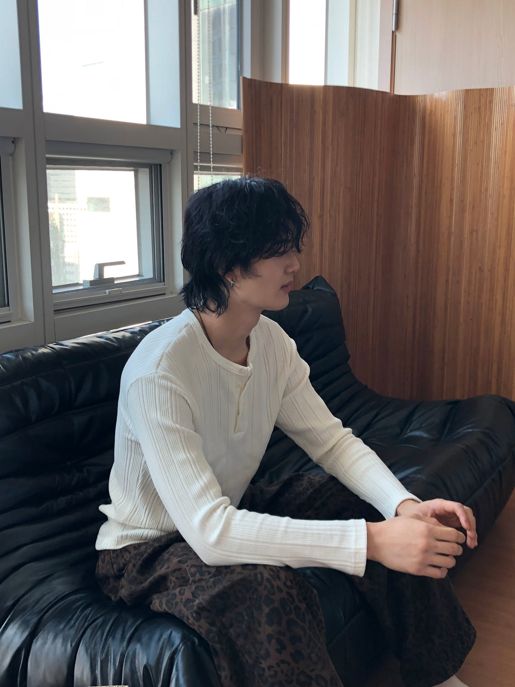 Slim Rib-Knit Henley Top(White)