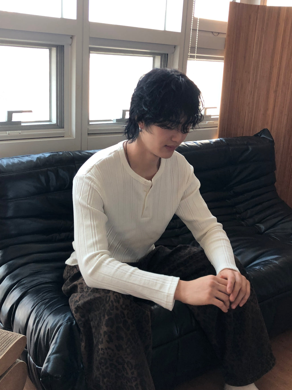 Slim Rib-Knit Henley Top(White)