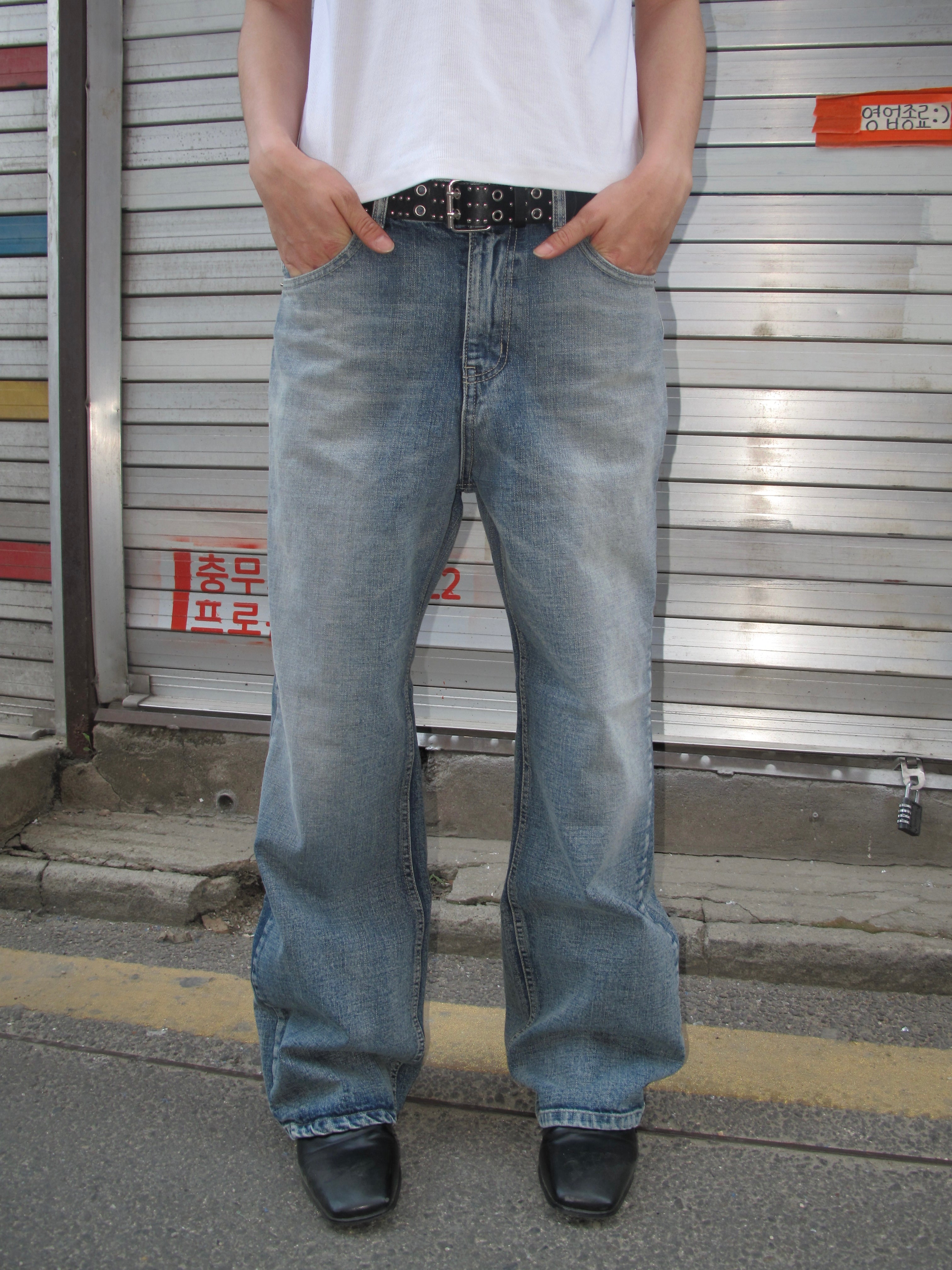 Brushed Mid-Wash Flare Denim Pants