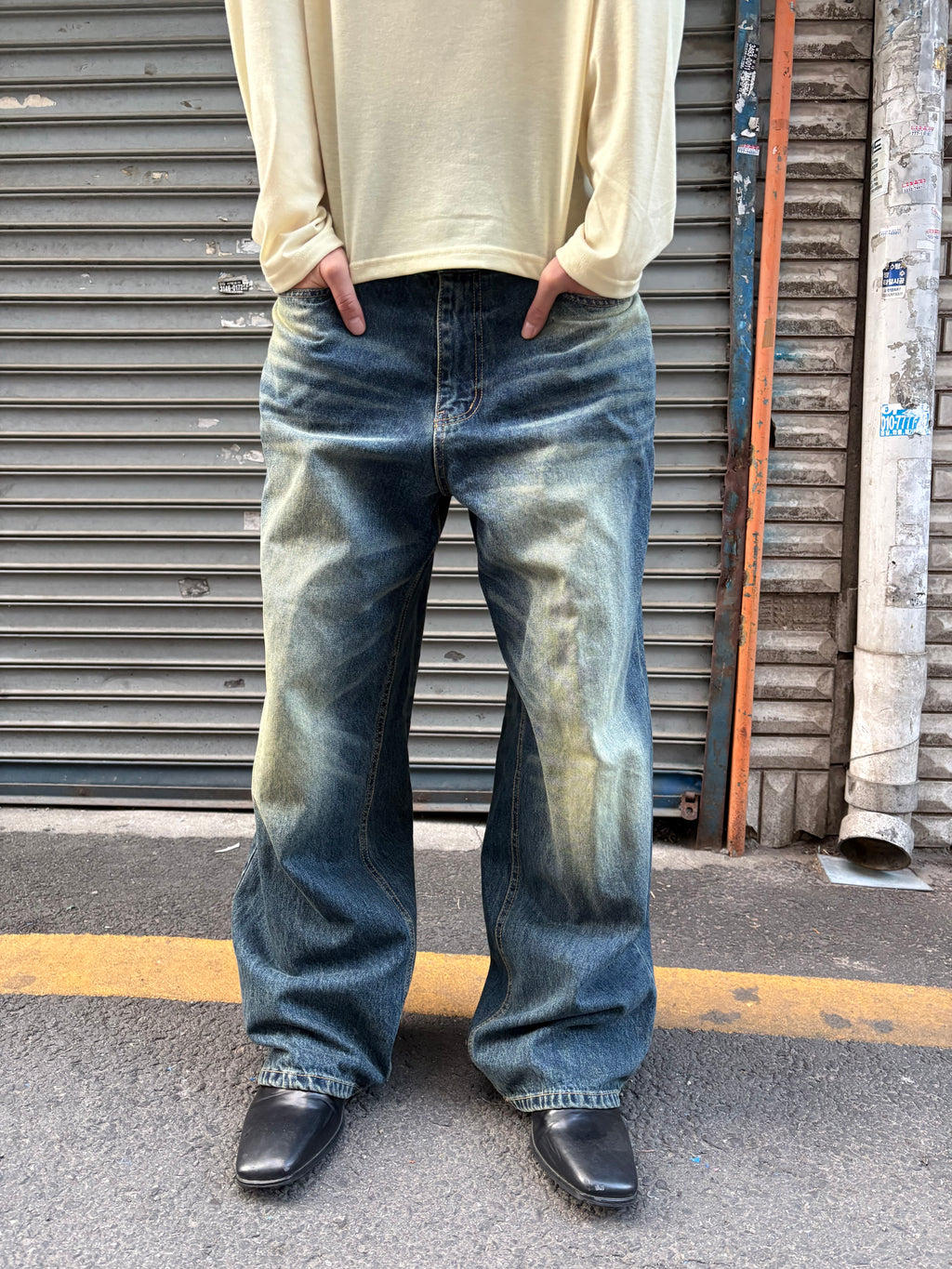 Washed Wide-Leg Denim Pants