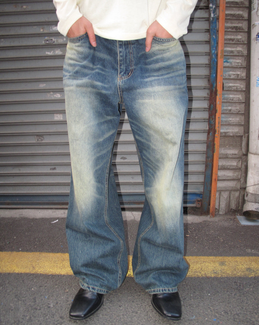 Washed Wide-Leg Denim Pants