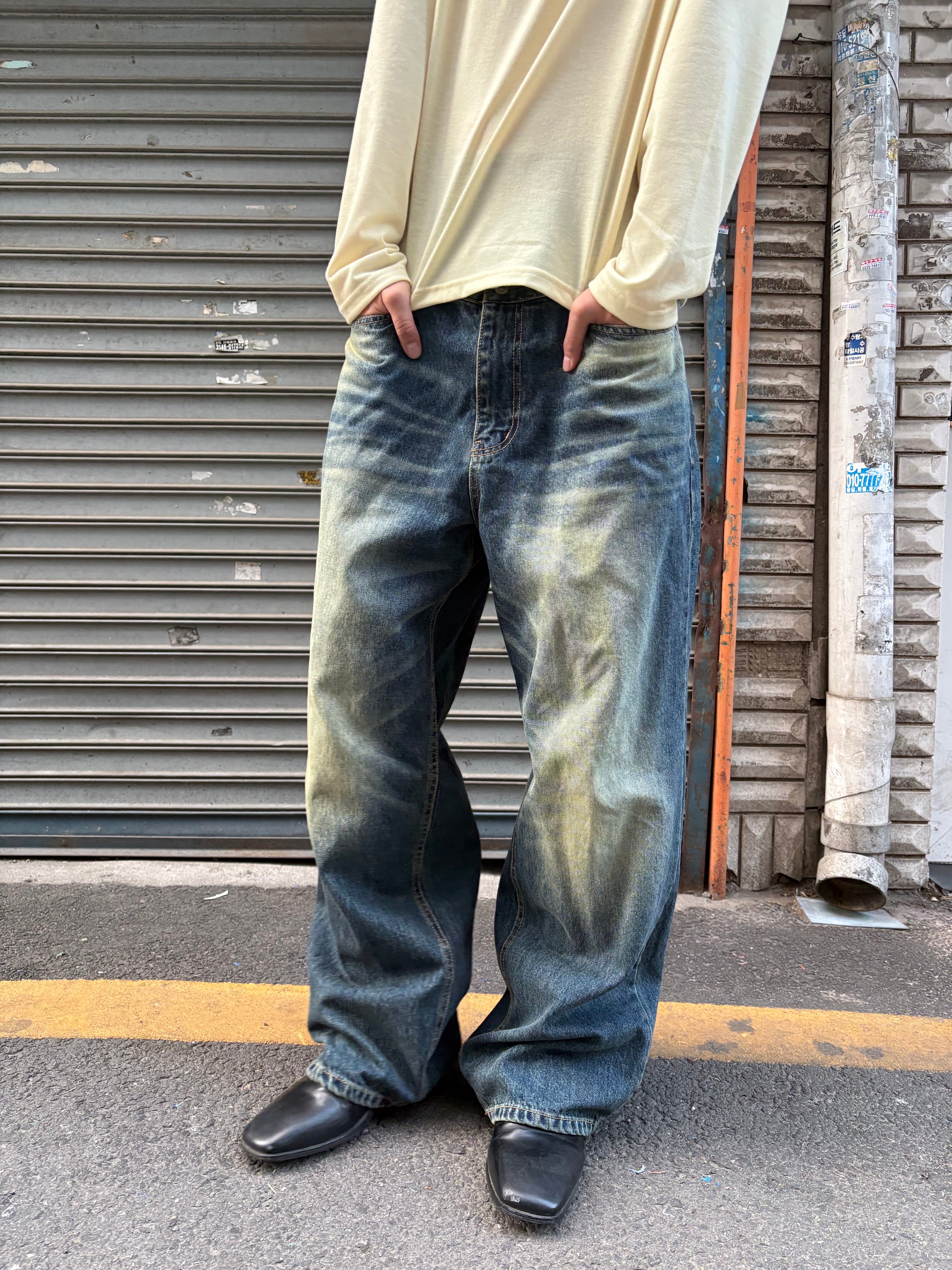 Washed Wide-Leg Denim Pants
