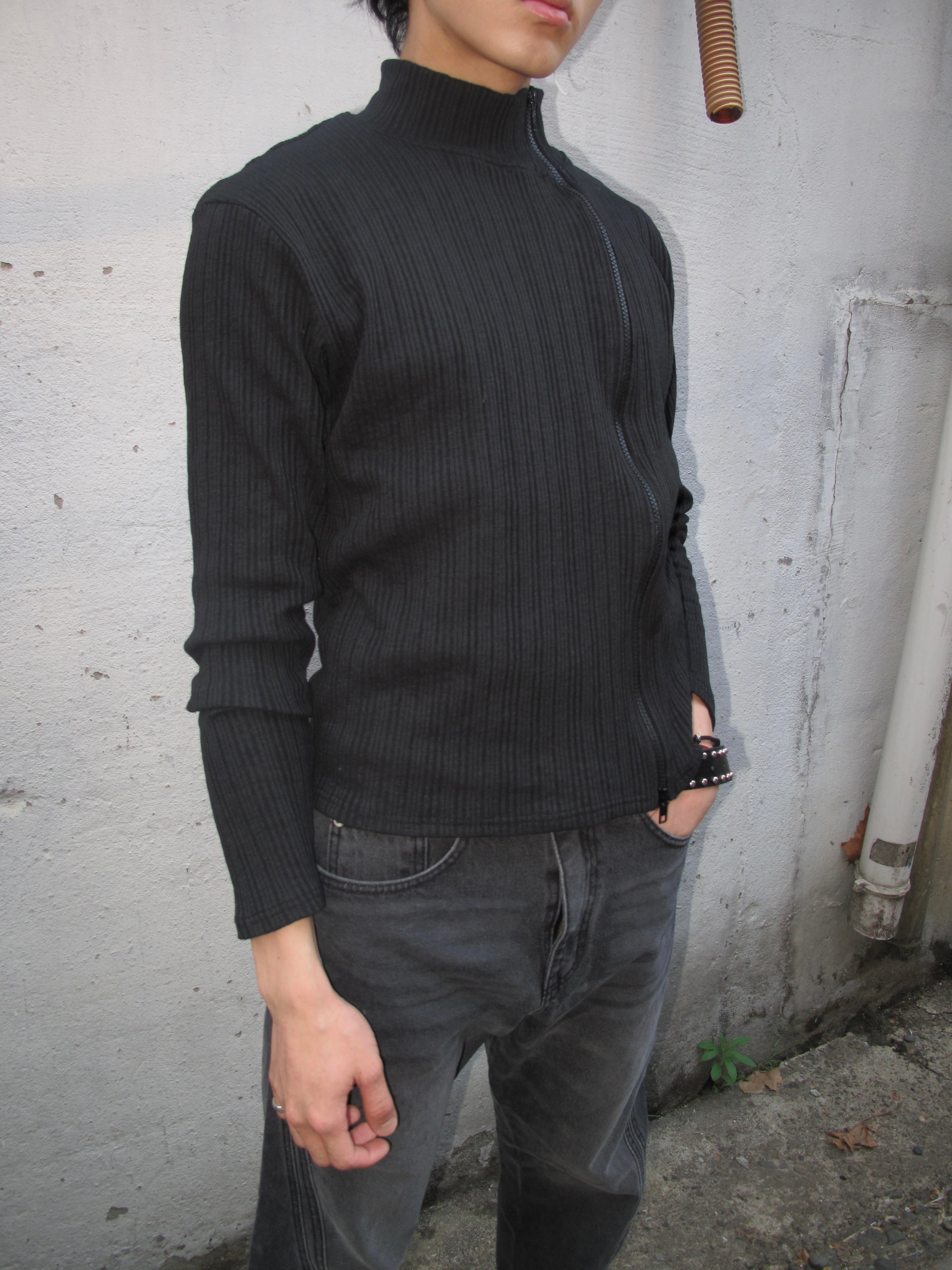 Ribbed Mock-Neck Zip Knit Top