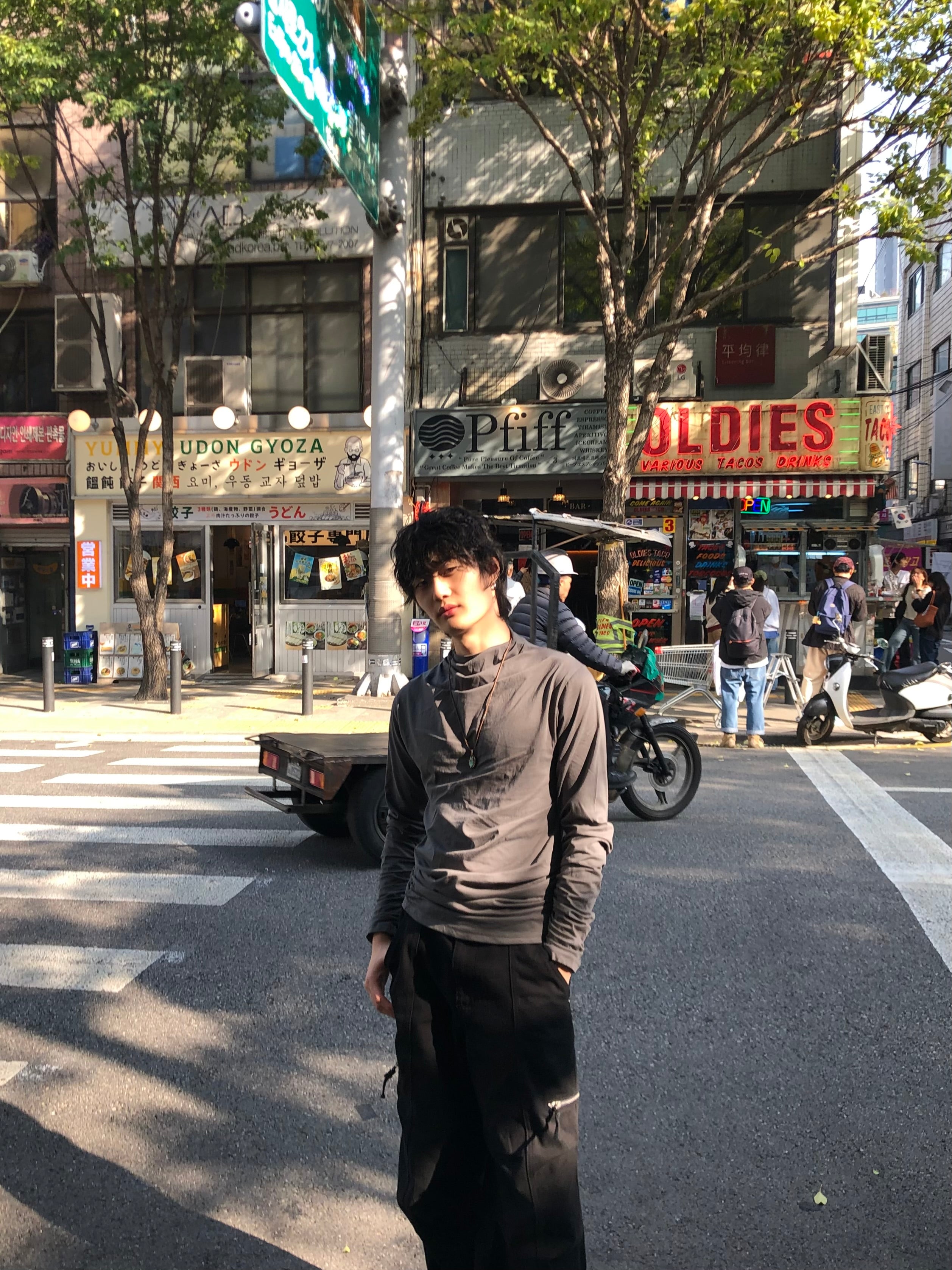 Soft Shirring Long Sleeve Top