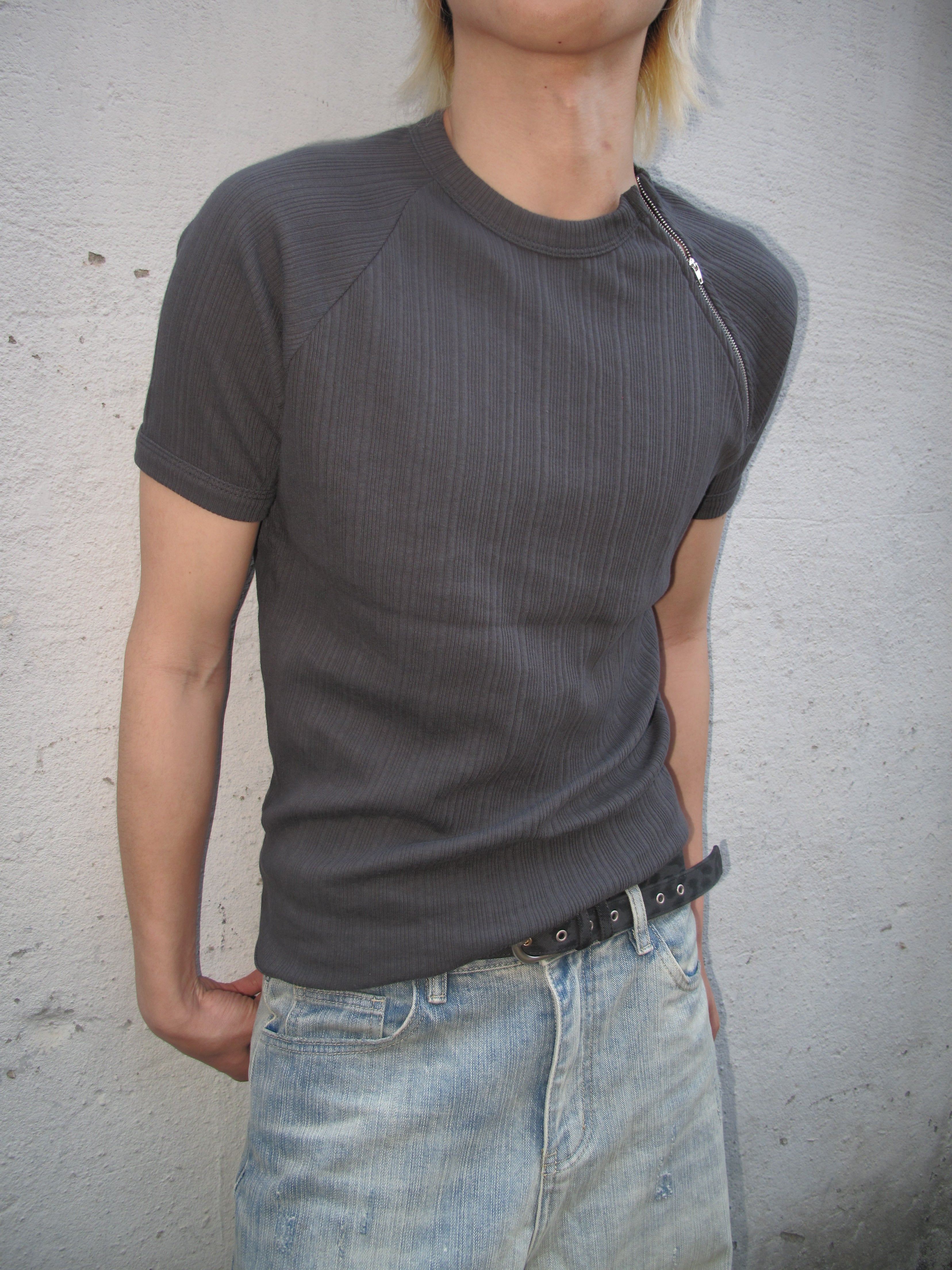 Side-Zip Ribbed Short Sleeve Knit Top