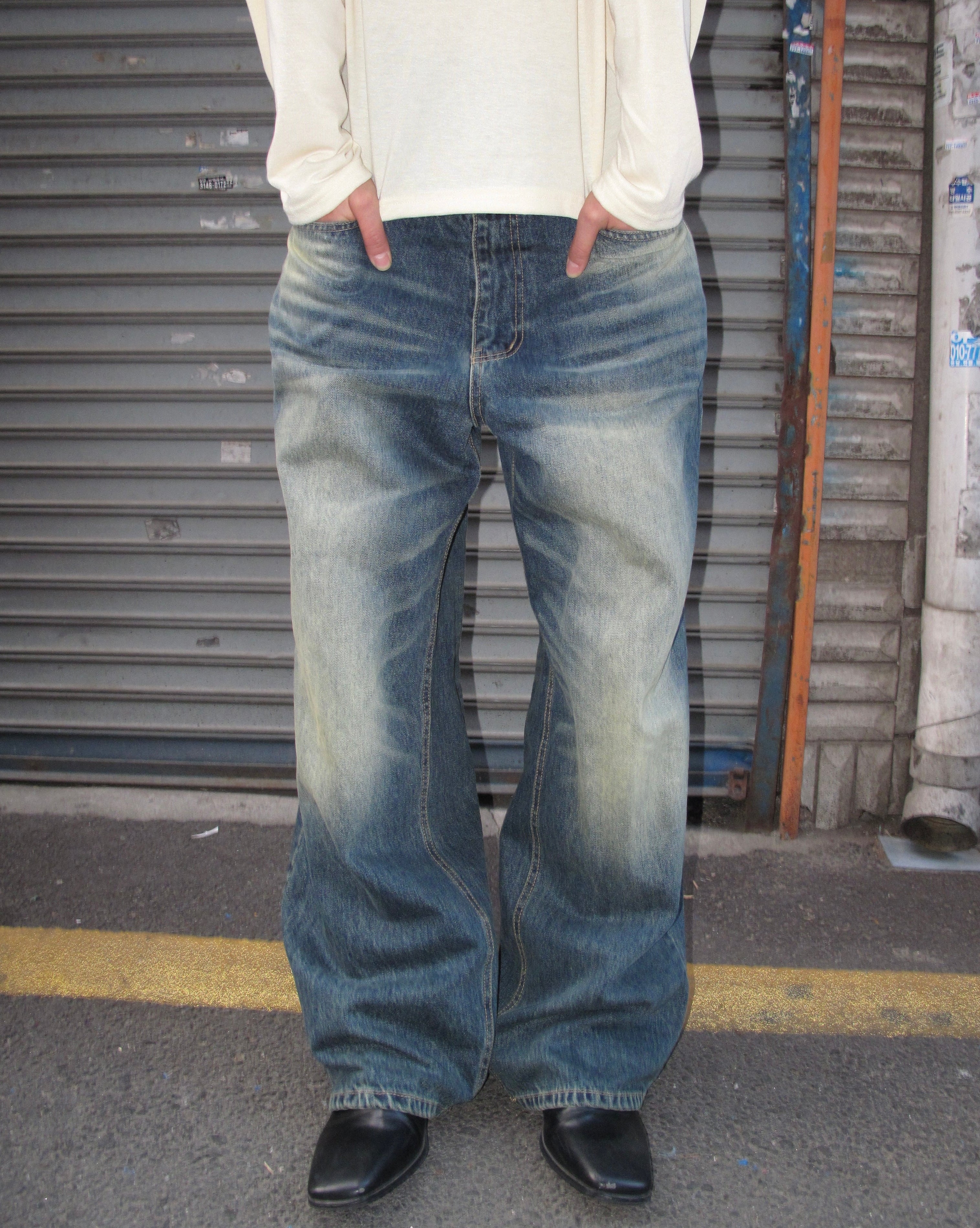 Washed Wide-Leg Denim Pants