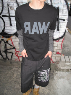 Bio-Washed Semi-Crop Graphic T-Shirt