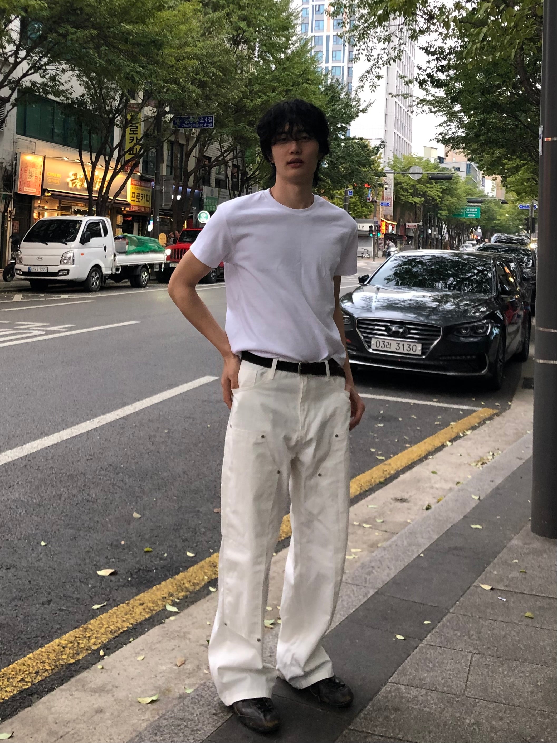 Carpenter pants in edit