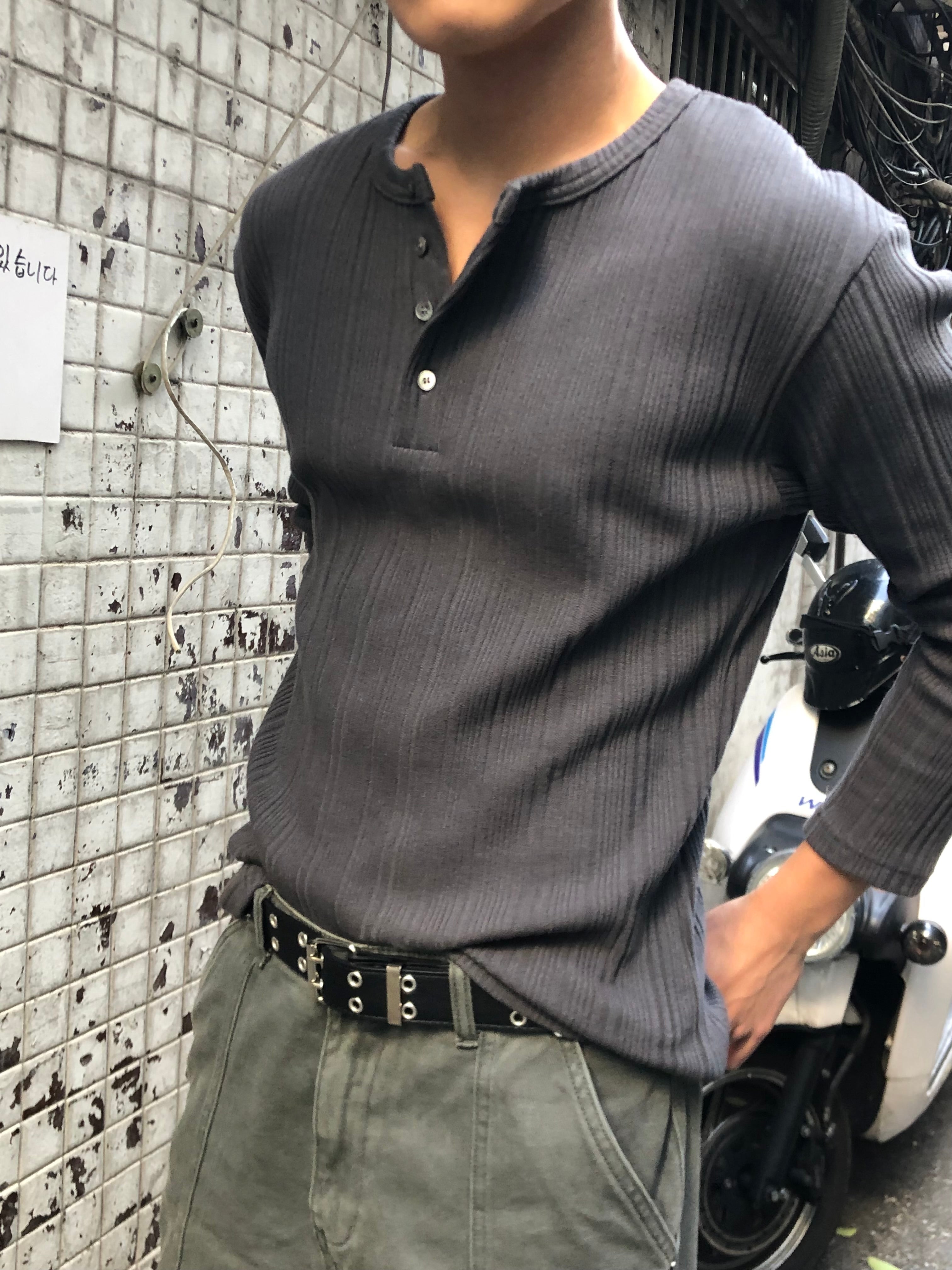 Slim Rib-Knit Henley Top(Gray)