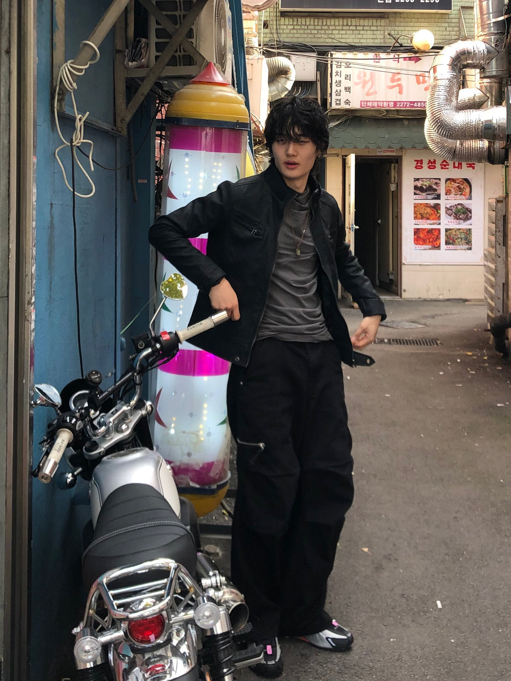 Y2k began leather biker jacket