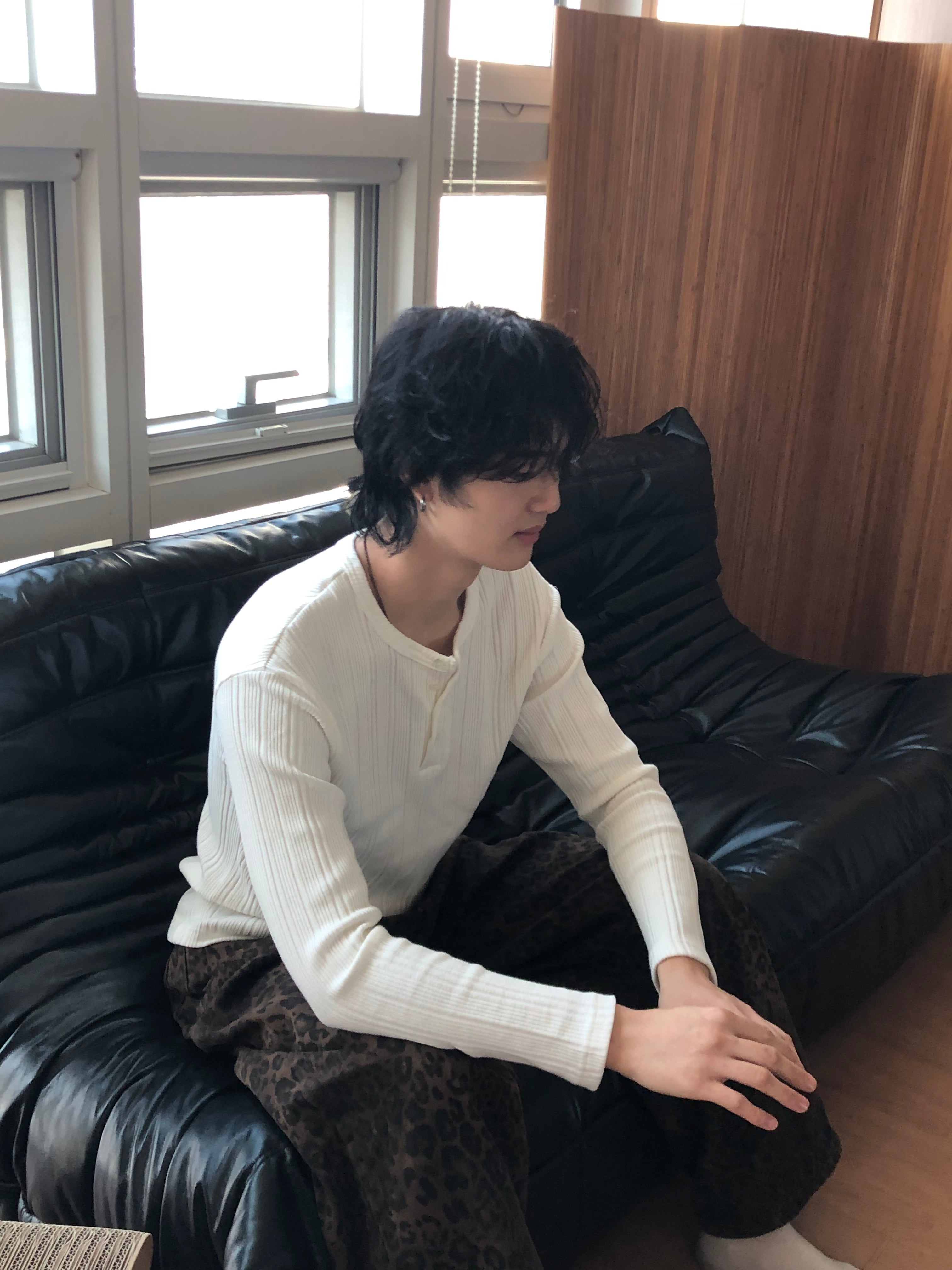 Slim Rib-Knit Henley Top(White)