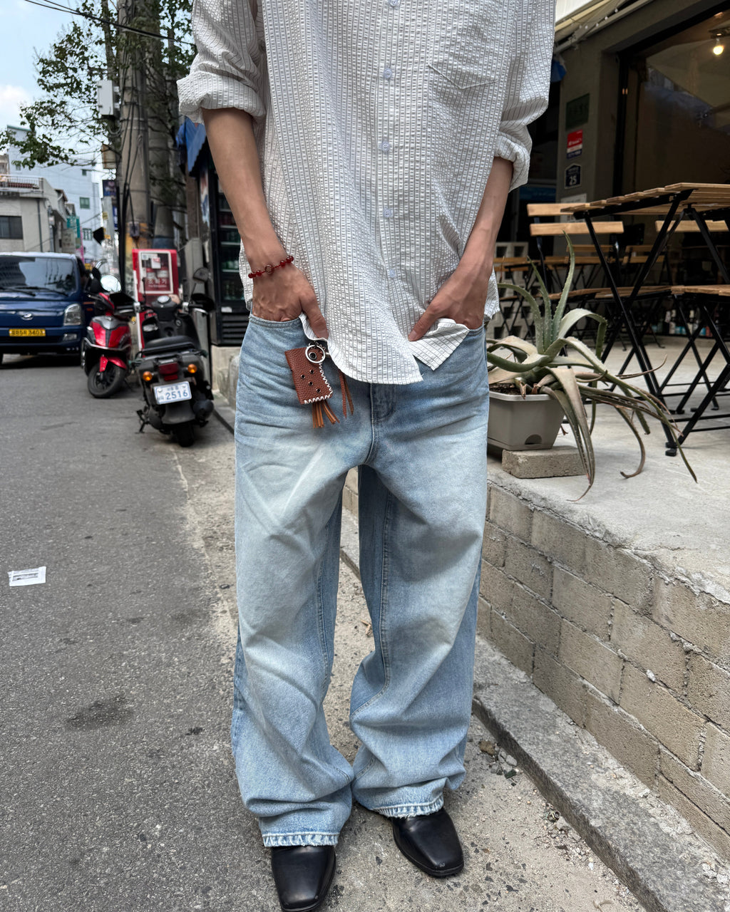Washed Wide-Leg Denim Pants