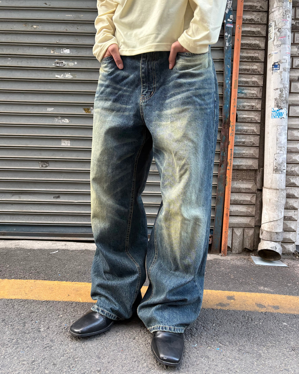 Washed Wide-Leg Denim Pants
