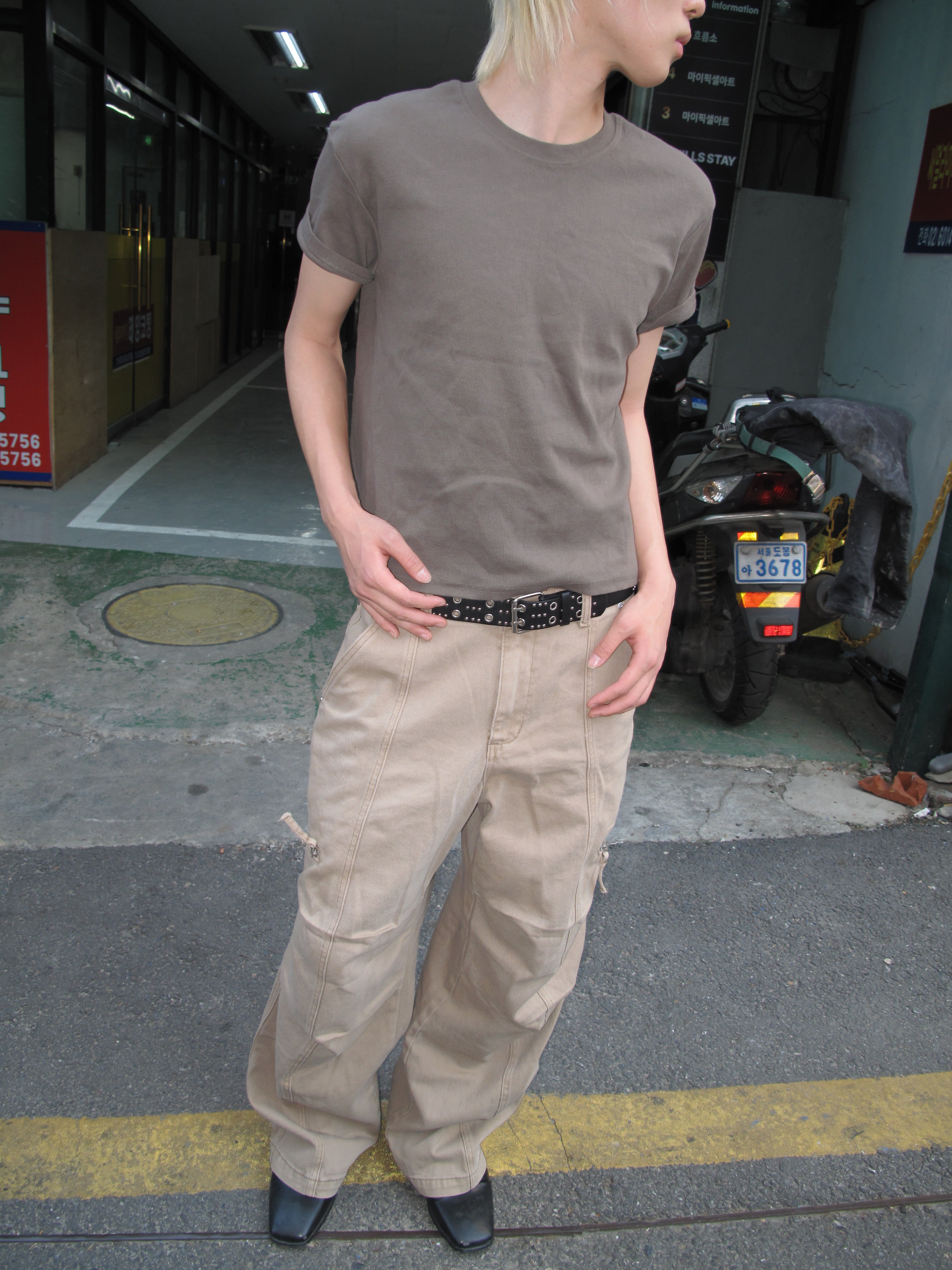 Ribbed Muscle-Fit Crew T-Shirt