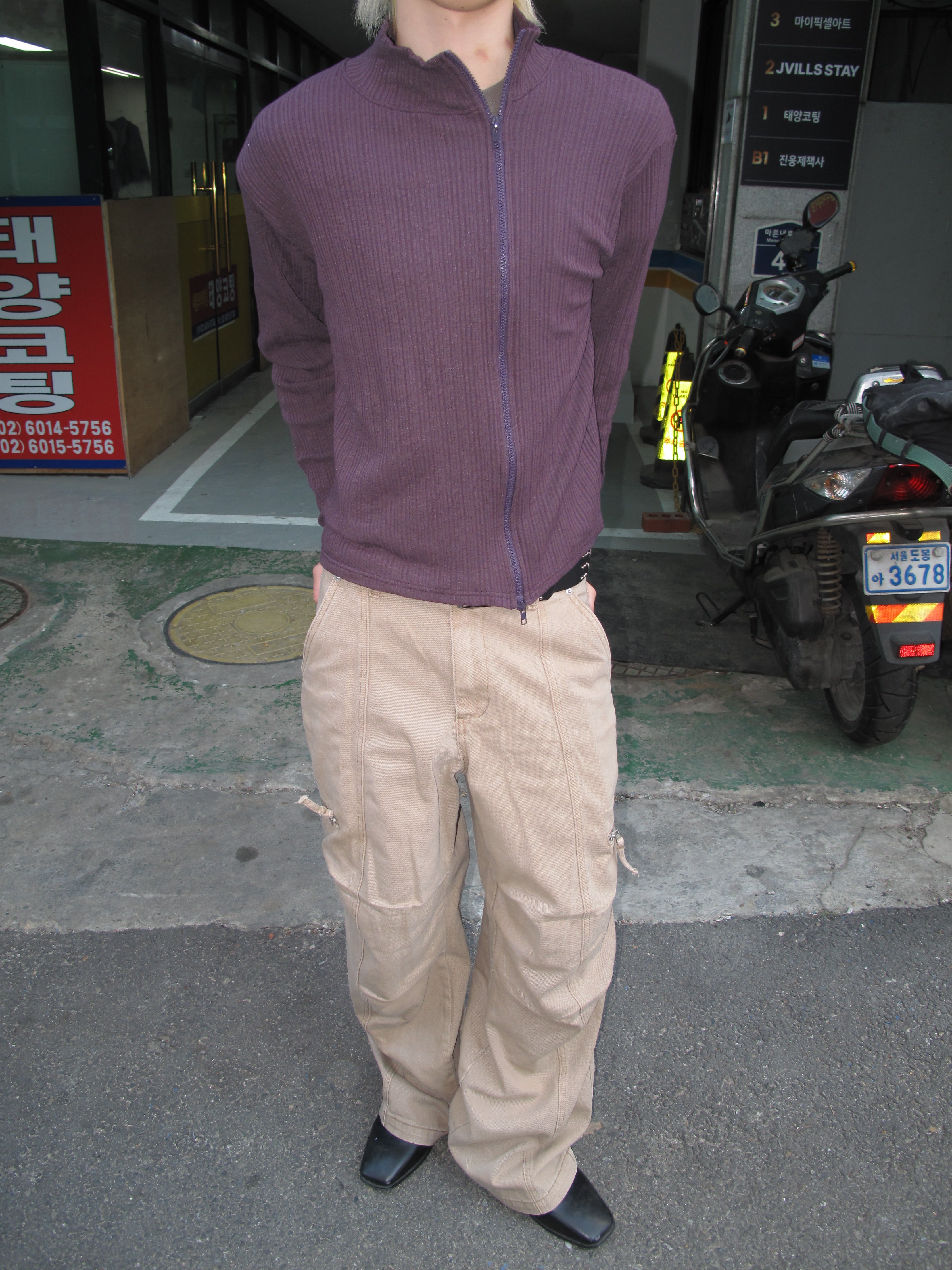 Ribbed Mock-Neck Zip Knit Top
