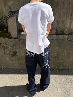 001 Crack Graphic Semi-Crop T-Shirt