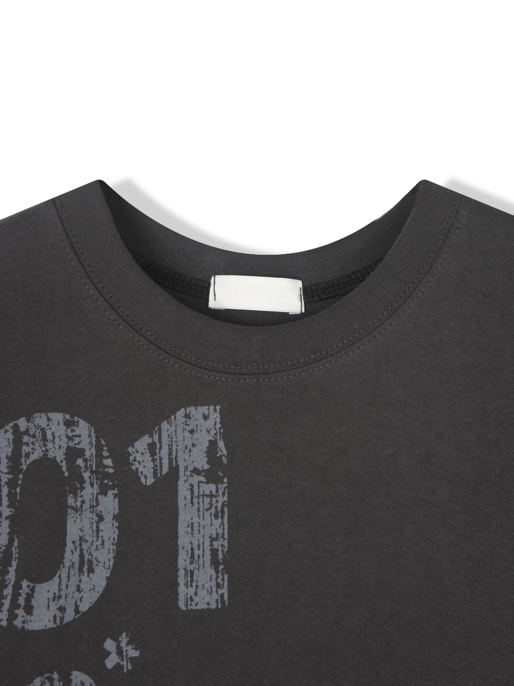 001 Crack Graphic Semi-Crop T-Shirt