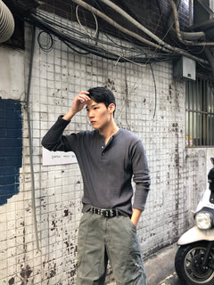 Slim Rib-Knit Henley Top(Gray)