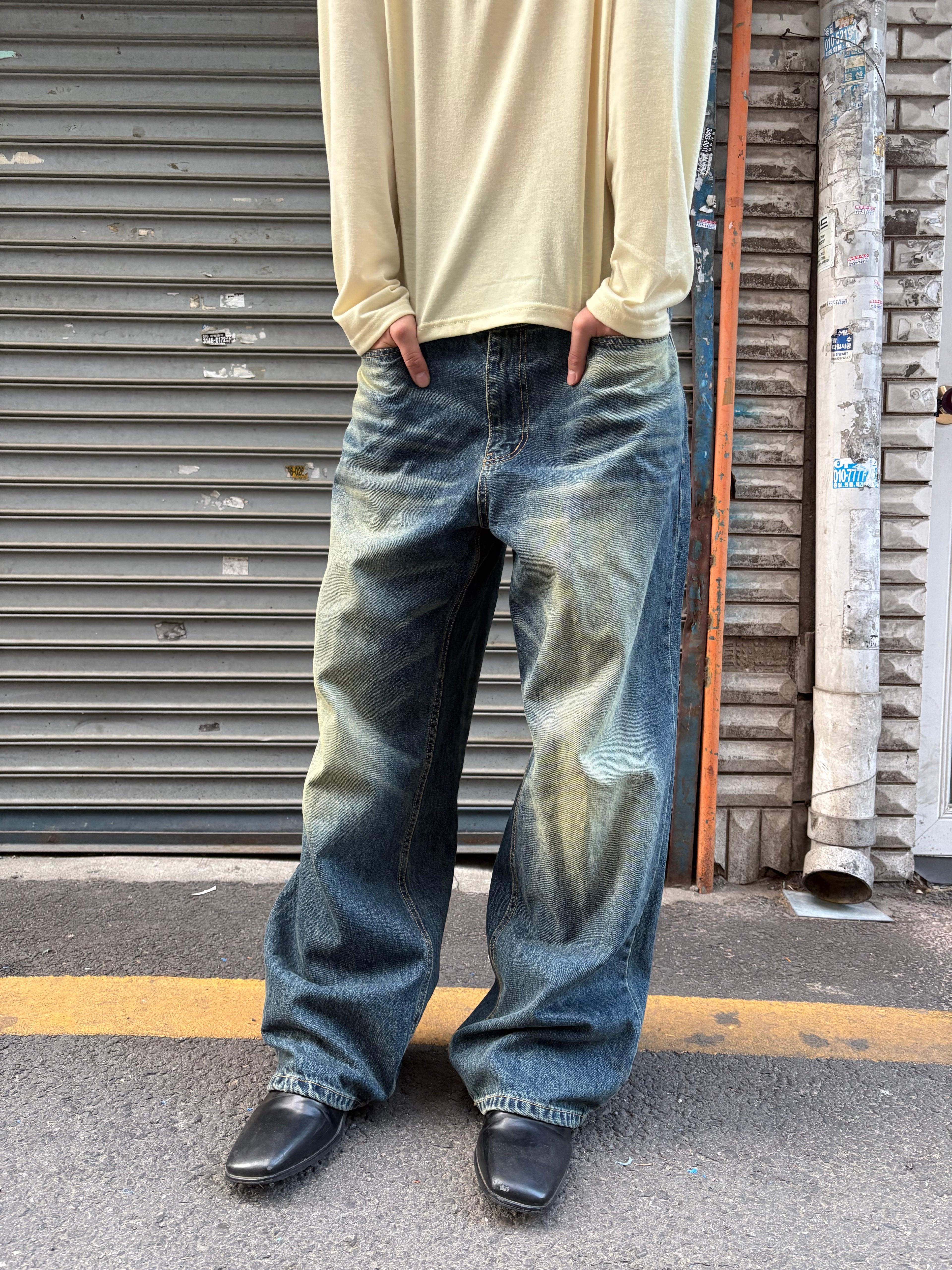Washed Wide-Leg Denim Pants